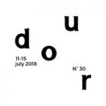 sauna op dour festival door windcirkeltenten en saunaevents.nl, stretchtenten verhuur